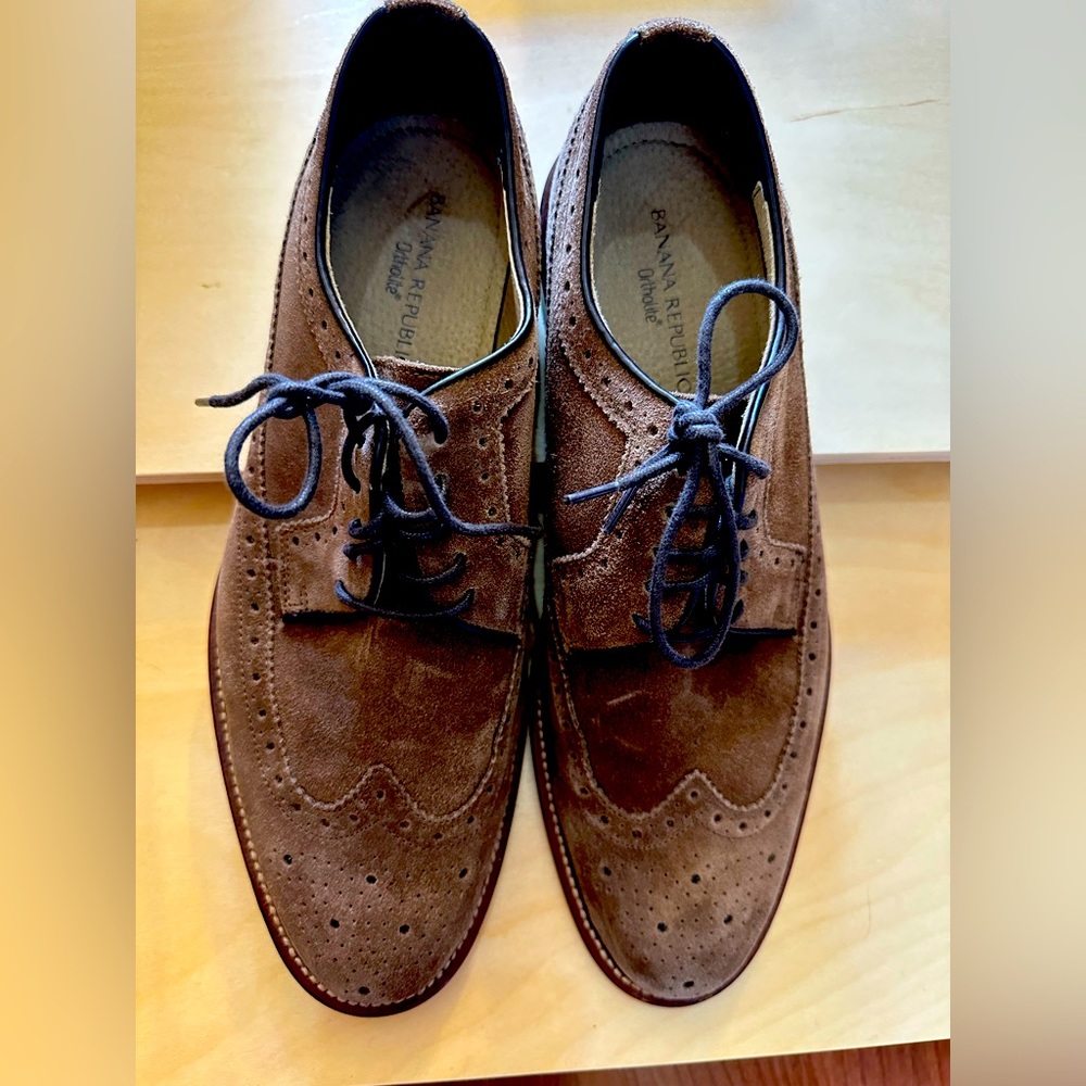 Banana Republic brogues
